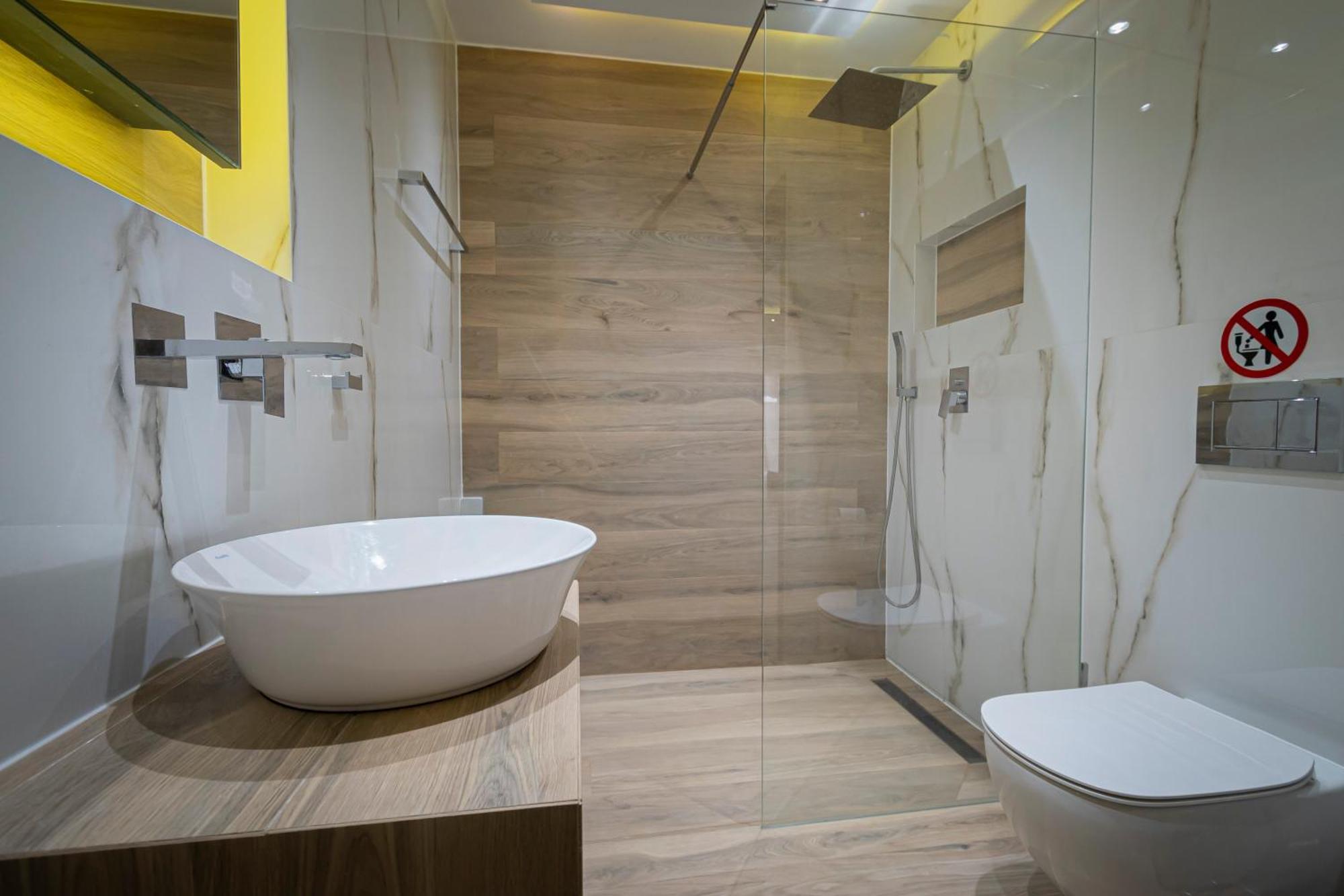 P & K Design Ltd Flats By Rentals Pro Services - نيا موذانيا المظهر الخارجي الصورة
