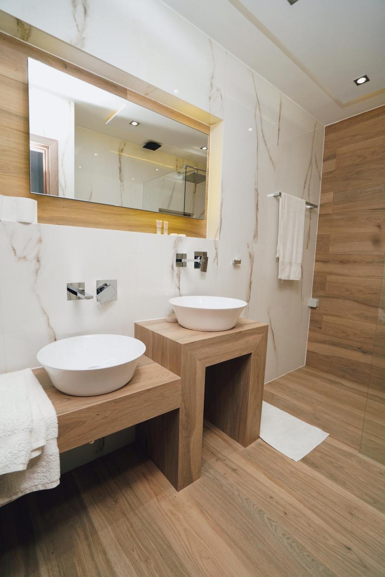 P & K Design Ltd Flats By Rentals Pro Services - نيا موذانيا المظهر الخارجي الصورة